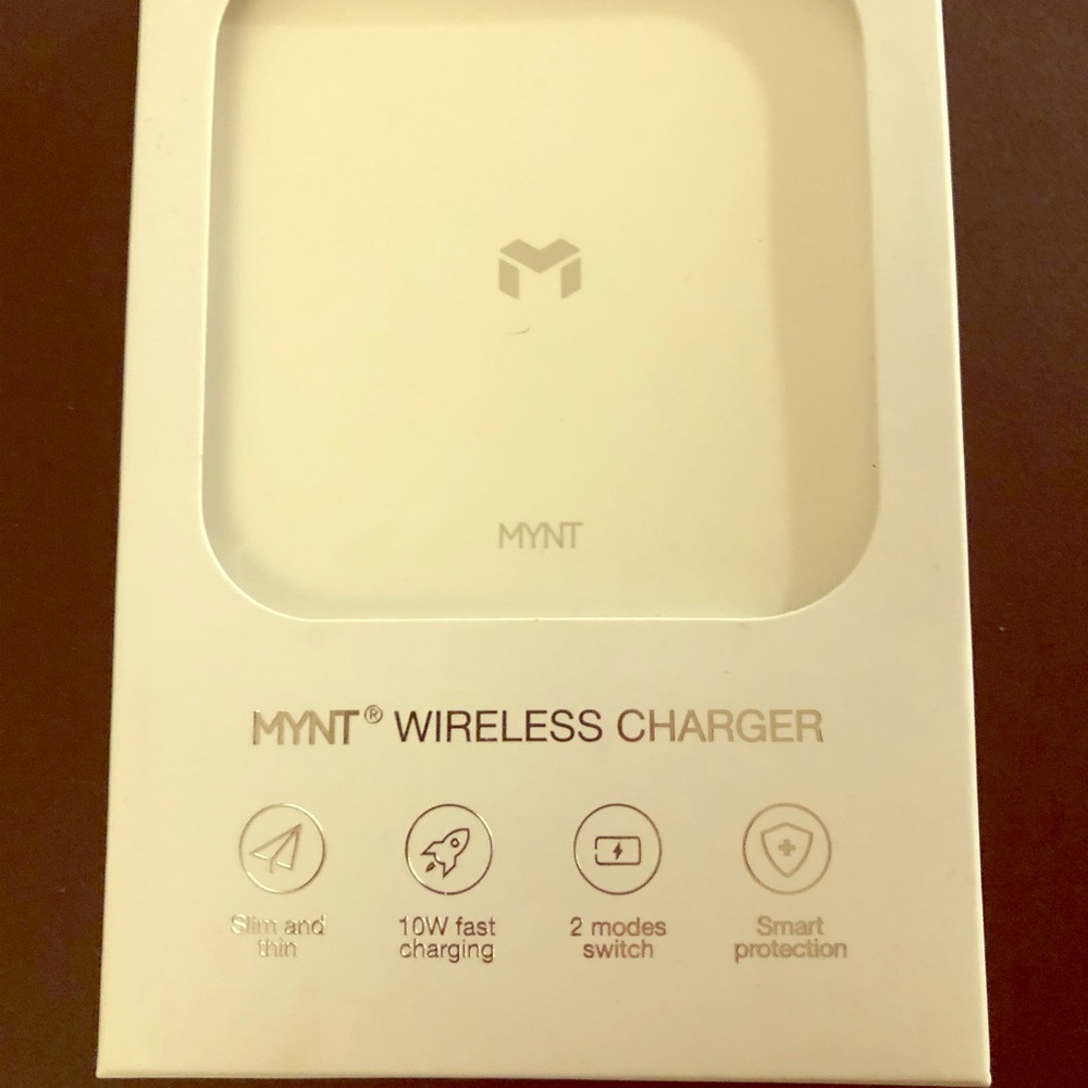 Mynt Wireless Charger